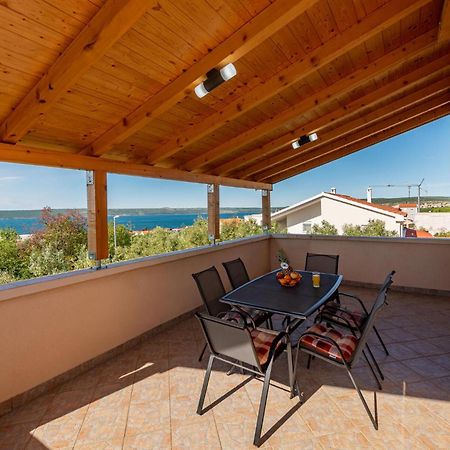 Beautiful Apartment In Maslenica With Kitchen Ngoại thất bức ảnh