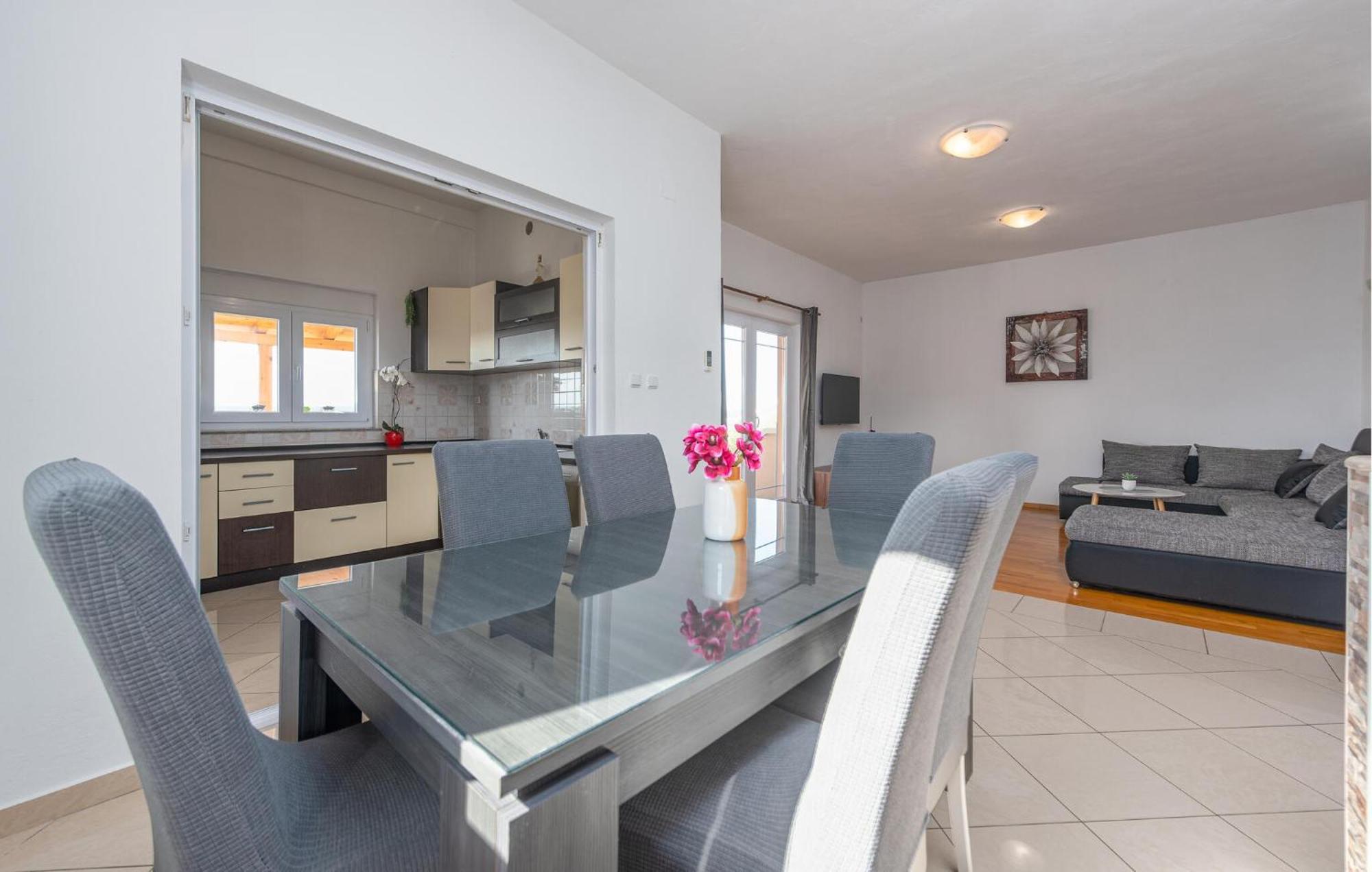 Beautiful Apartment In Maslenica With Kitchen Ngoại thất bức ảnh